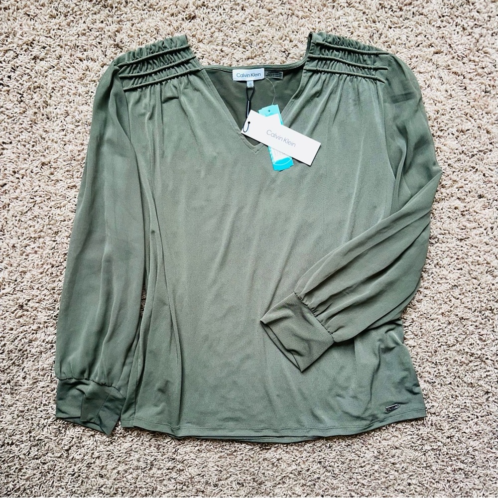 NWT Calvin Klein Green Blouse XL New Women’s Top